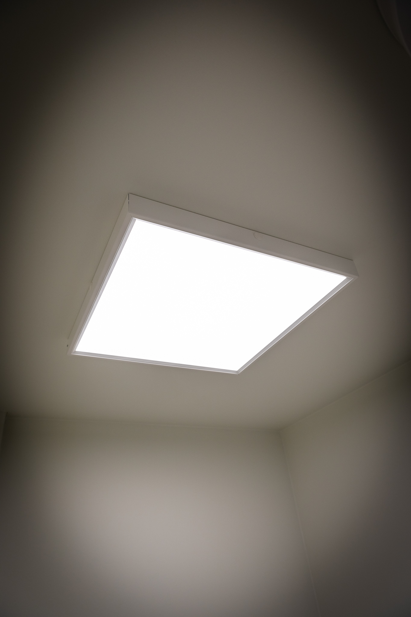 Ytmonteringsram Mareld från oss på Light by Sweden