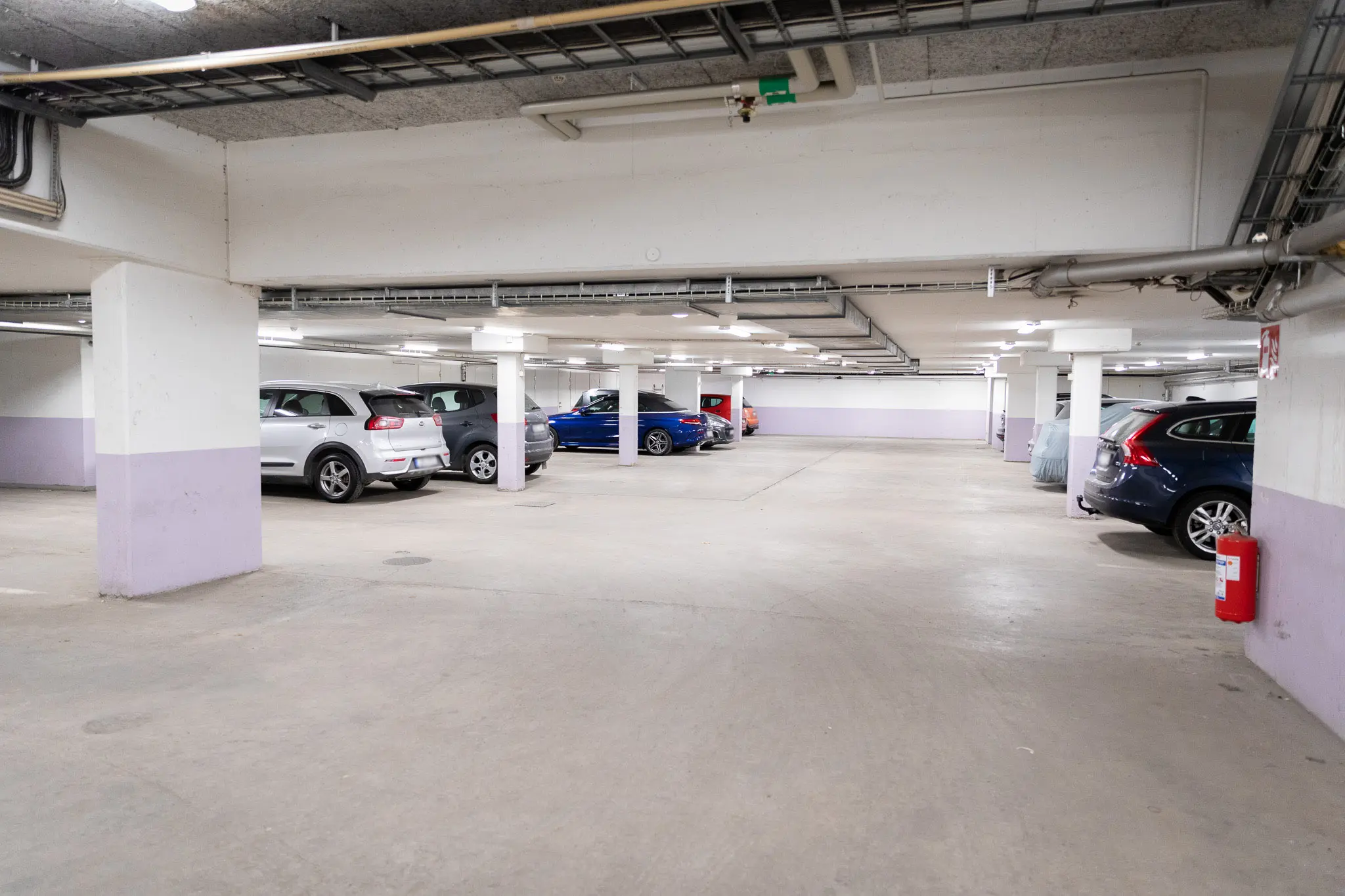 Parkeringsgarage Huskvarna med belysning från Light by Sweden